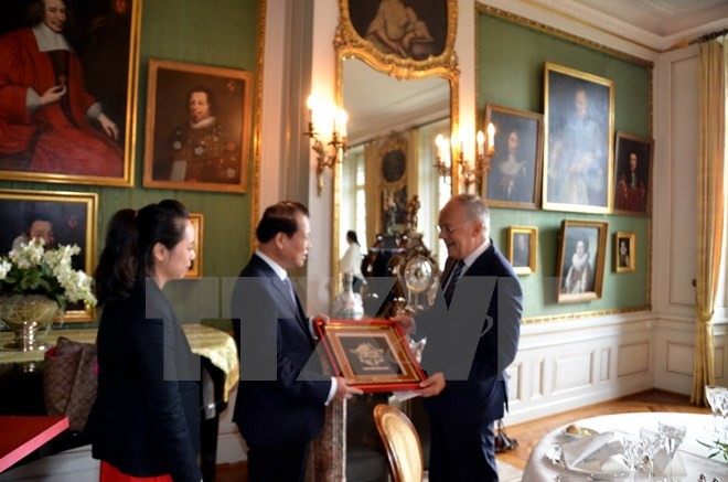 Швейцария придает важное значение активизации сотрудничества с Вьетнамом  - ảnh 1